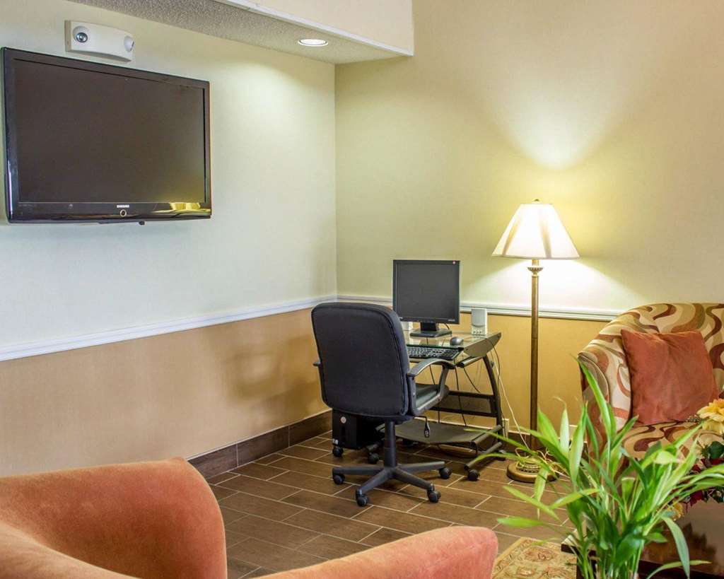 Surestay Plus Hotel By Best Western Asheboro Einrichtungen foto
